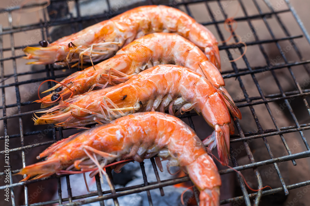 Grilled prawns on the grill Grilled prawns on the grill