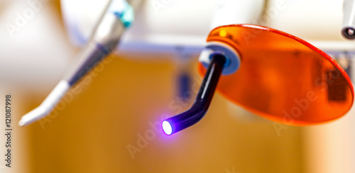 Polymerization dental lamp photo