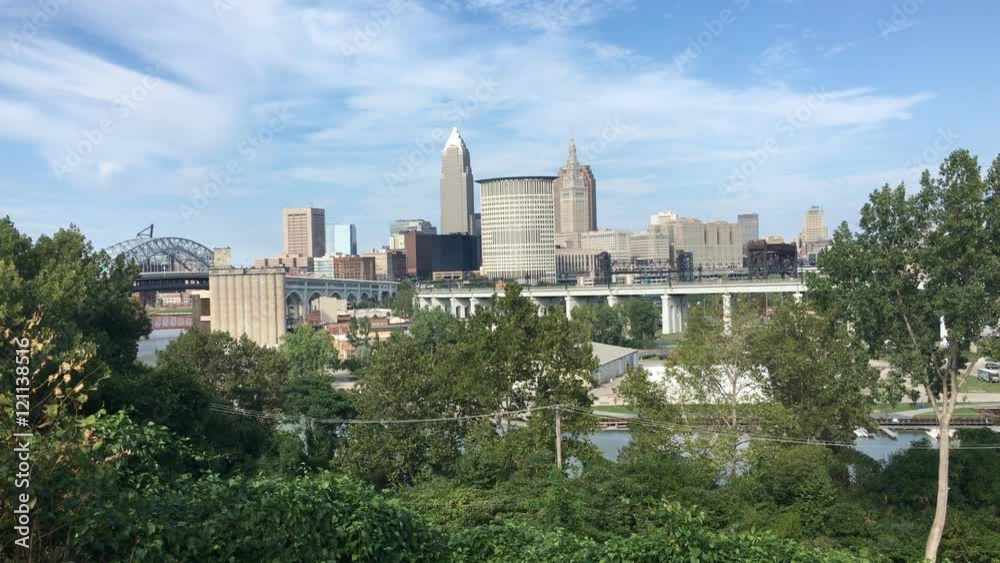 4K UltraHD A View of the skyline of Cleveland, Ohio 4K UltraHD A View of the skyline of Cleveland, Ohio