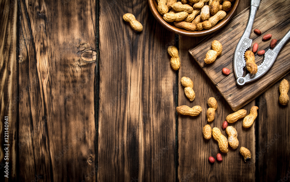 Peanuts in a bowl Peanuts in a bowl