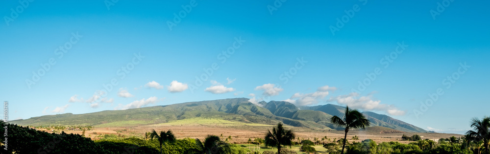 Obraz premium Mountain view from West Maui