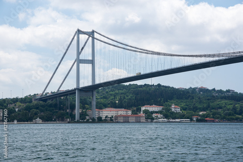 Bosphorus bridge in Istanbul © gumbao