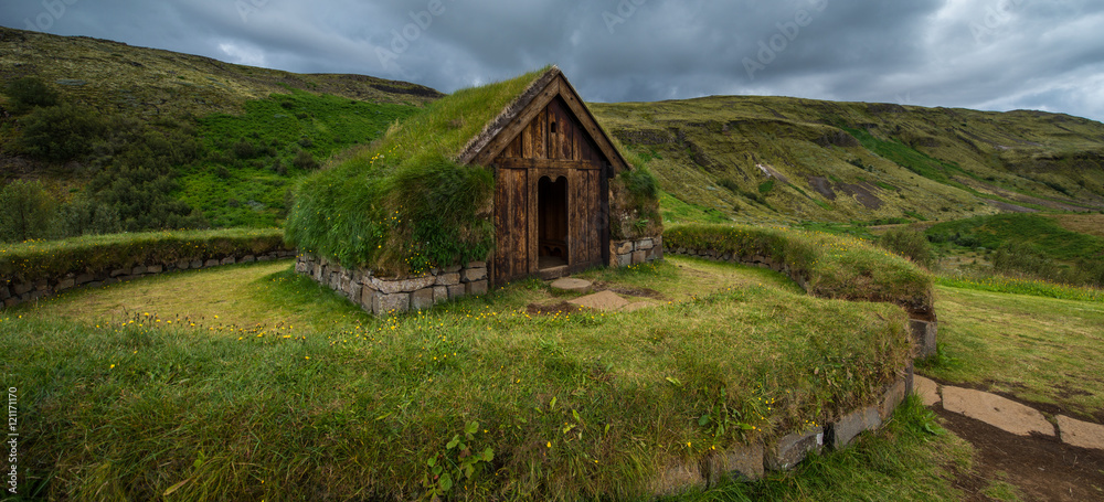 Pjodveldisbaer, south of Iceland