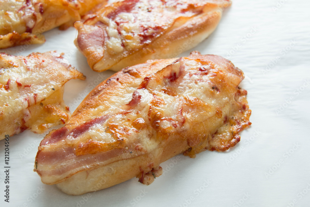 bacon and mozzarella cheese on bread bacon and mozzarella cheese on bread