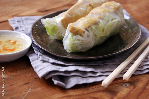vietnamese summer rolls with tofu