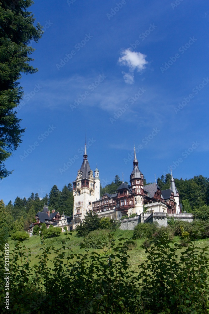 Королевский замок Пелеш в Румынии
