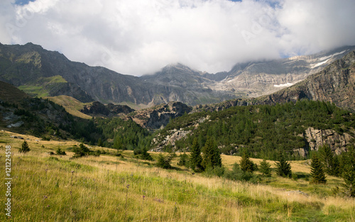 Mountain landscape in Alps © Pavel Bernshtam