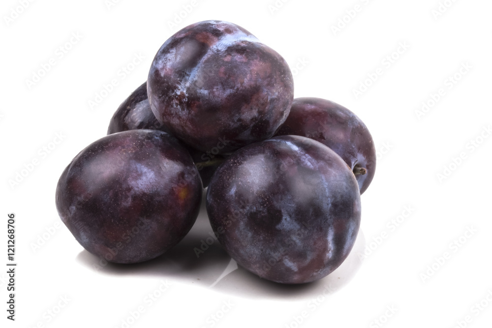 a small bunch of sweet ripe blue plums