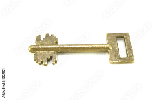 Старинный ключ на белом фоне крупным планом, ключ, бронза, старина, свобода