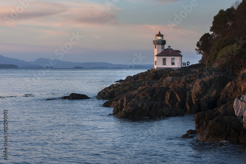 Lime Kiln Point State Park. This park is considered one of the best places in the world to view whales from land.This lighthouse is set on the west side of San Juan Island in Washington state. © LoweStock