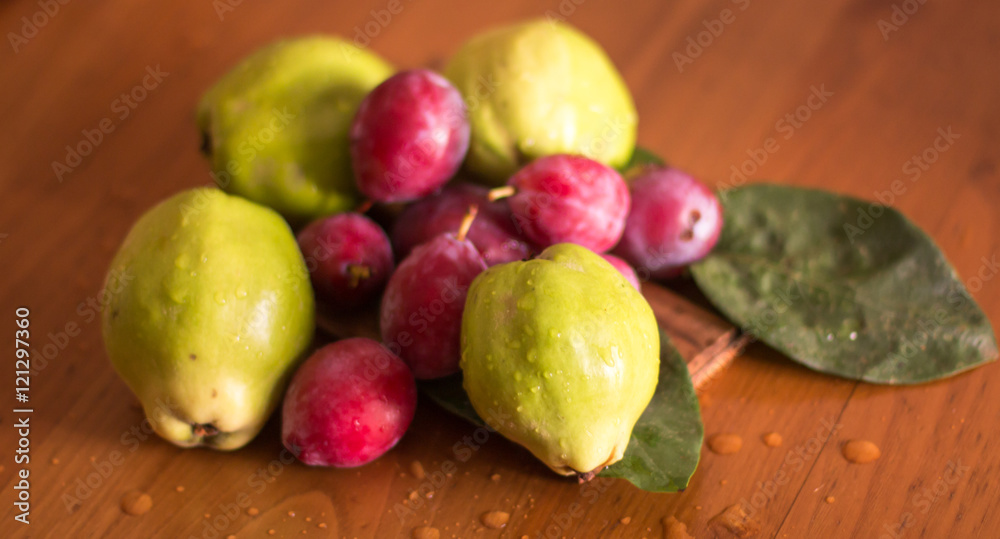 The green quince The green quince