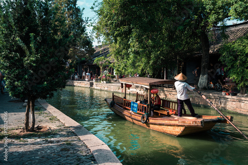 An afternoon in Zhujiajiao Ancient Water Town