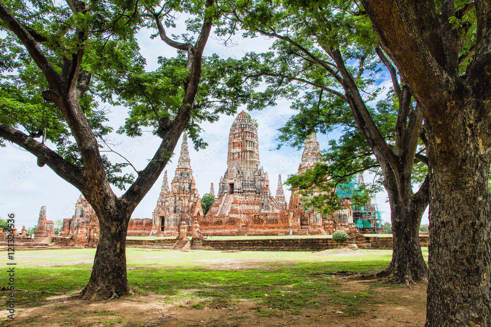 Ayutthaya,Thailand, - September, 07, 2016 : Wat Chaiwatthanaram Ayutthaya,Thailand, - September, 07, 2016 : Wat Chaiwatthanaram