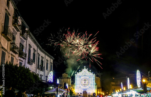 Festa patronale di Maria santissima Regina Incoronata dell'Olmo a Cava de' Tirreni con fuochi d'artificio e faville 7 photo