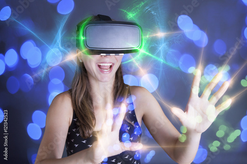 Frau mit Virtual Reality Brille 3D