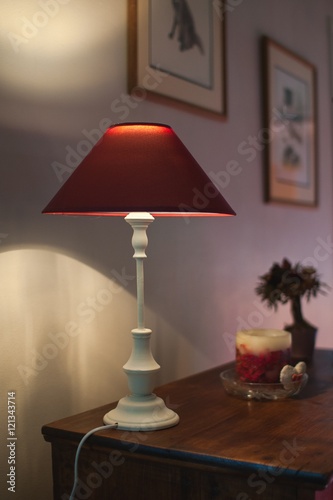 Art deco style table lamp 