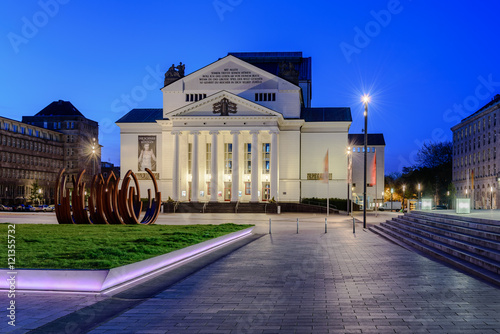 Stadttheater Duisburg photo