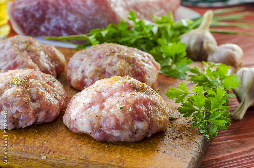 raw patties from ground beef