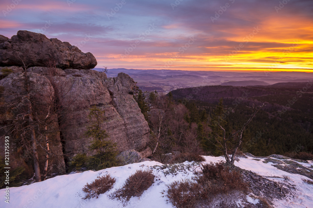 Fototapeta premium sunrise in the mountains, Sudeten, Poland 