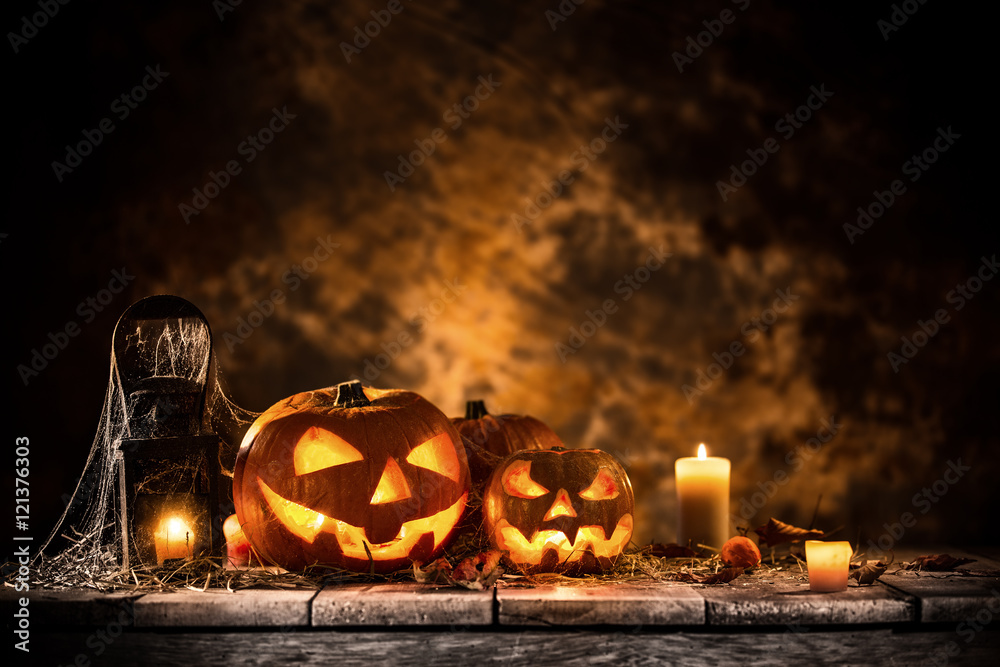 Naklejka premium Halloween Pumpkins still-life background.