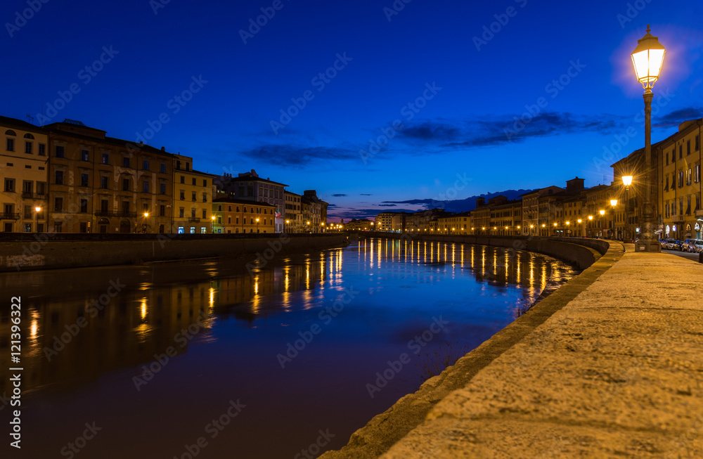Pisa (Tuscany, Italy), the city of Leaning Tower. Here: the Arno river