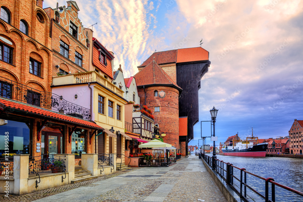 Naklejka premium Old town of Gdansk, Poland, on sunrise