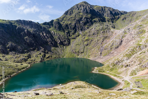Obraz na płótnie Mount Snowdon, taken from the Pyg Track looking down at the Miner's Path