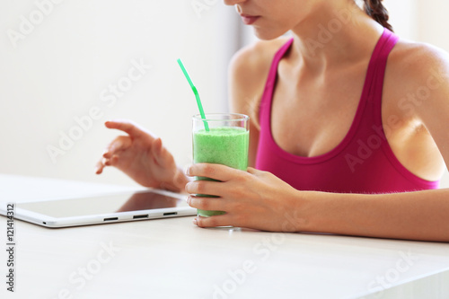 Girl with tablet and smooth...