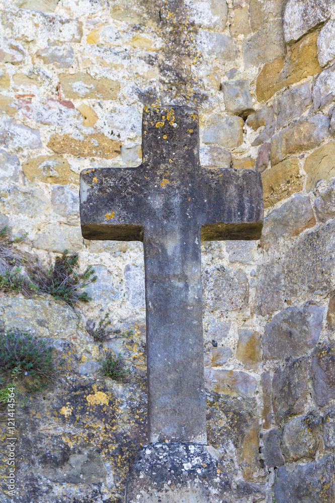 Kreuz aus Stein Zeichen Christentum