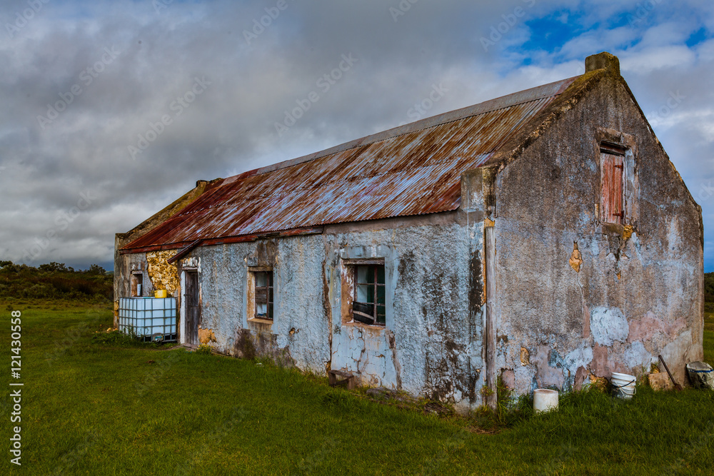 Fototapeta premium Empty Farm House