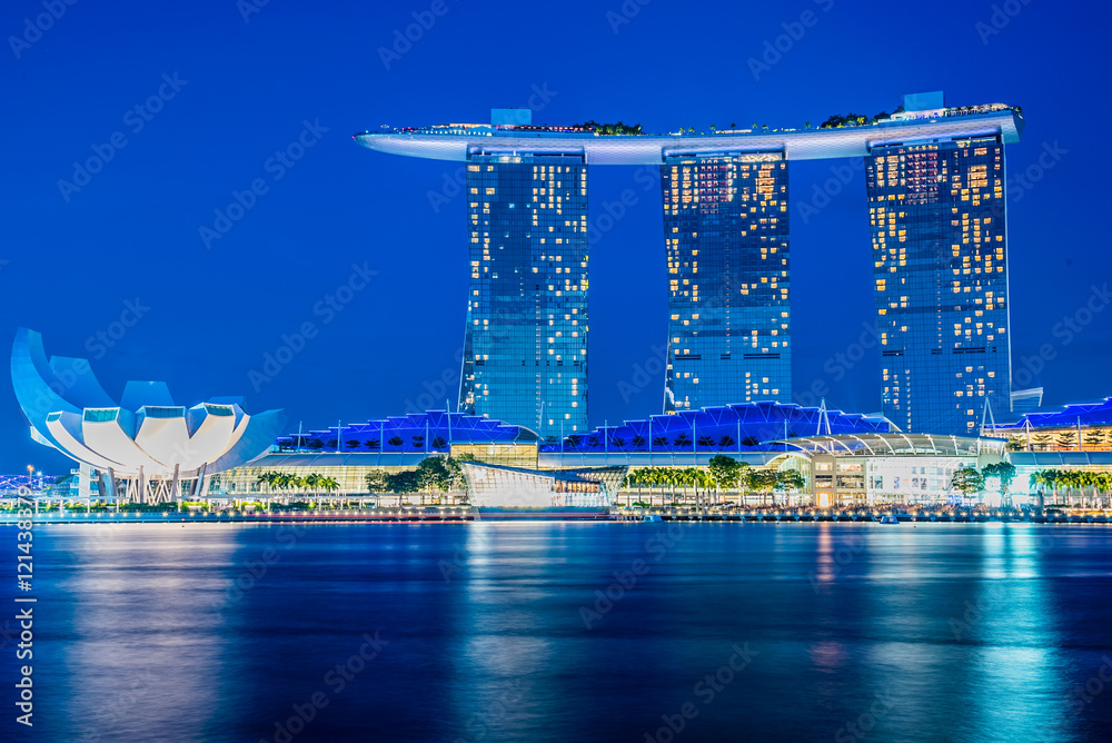 Naklejka premium Singapore skyline and view of Marina Bay