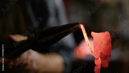 process of manufacturing articles from hot metal