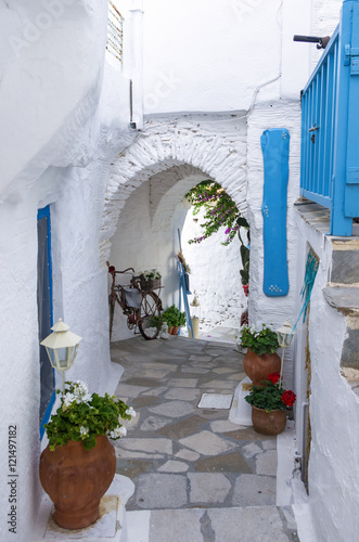 Fototapeta Naklejka Na Ścianę i Meble -  Neighborhood in Ermoupolis, Syros island, Cyclades, Greece