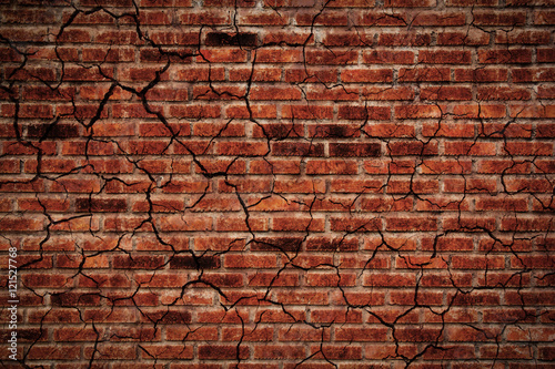 Old crack brick wall