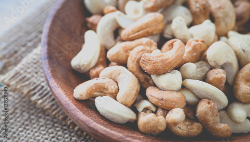 Cashew nuts , The World 's Healthiest Foods