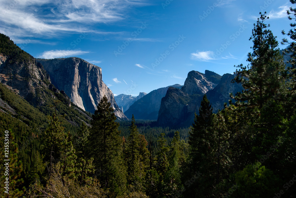 Yosemite Valley with a blue sky, Yosemite National Park, USA Yosemite Valley with a blue sky, Yosemite National Park, USA