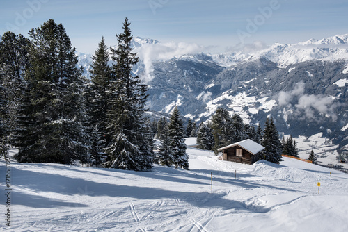 Snowy slopes of the mountains in the Zillertal, Austria © nielsvos