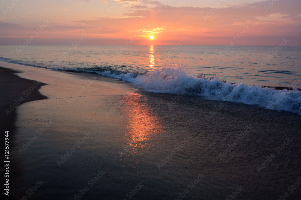 Fototapeta premium Glowing Summer Shore Sunrise