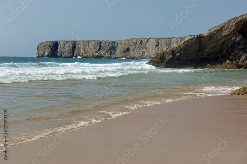 Fototapeta Naklejka Na Ścianę i Meble -  Praia da Mareta bei Sagres, Algarve