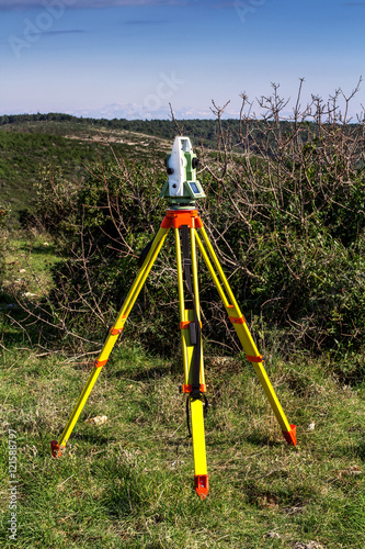 Survey total station