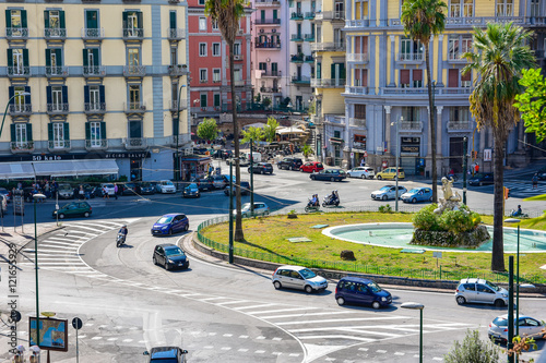 Napoli, Italia. Vista dei palazzi Via Antonio Gramsci e Piazza Sannazzaro. © Giuseppe Crimeni