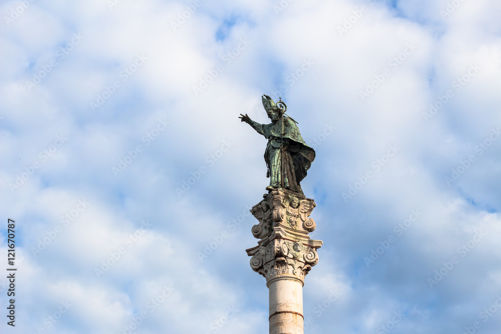 Column of St. Orontius, Italy, Apulia, Lecce