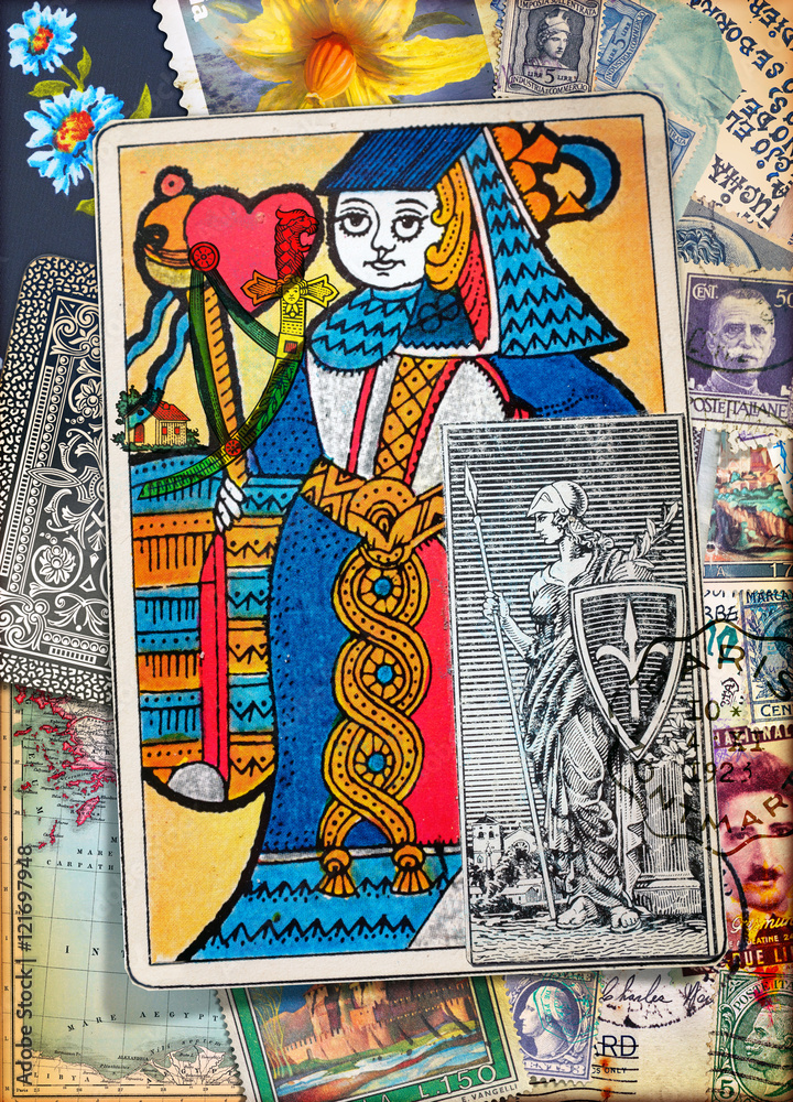 Regina di cuori,vecchie carte e francobolli antichi