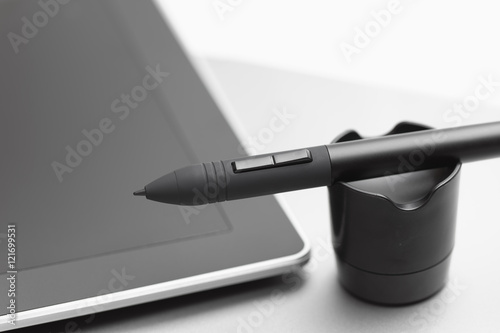 Graphic pen tablet photo