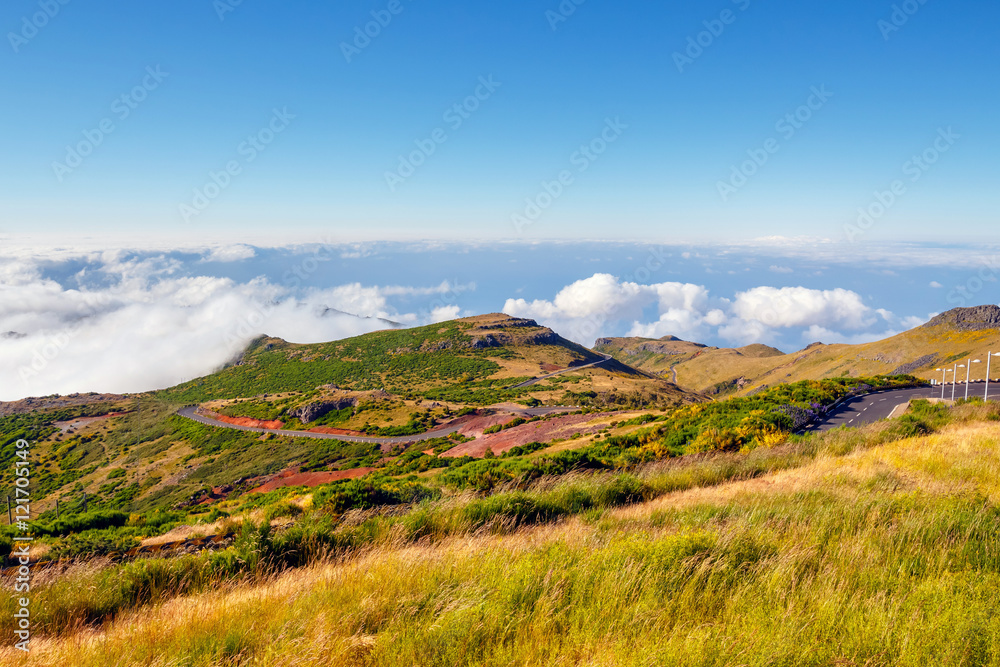 Fototapeta premium Pico Ruivo and Pico do Areeiro, beautiful mountain landscape, central Madeira, Portugal
