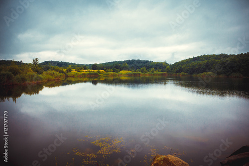 Picture scene on lake