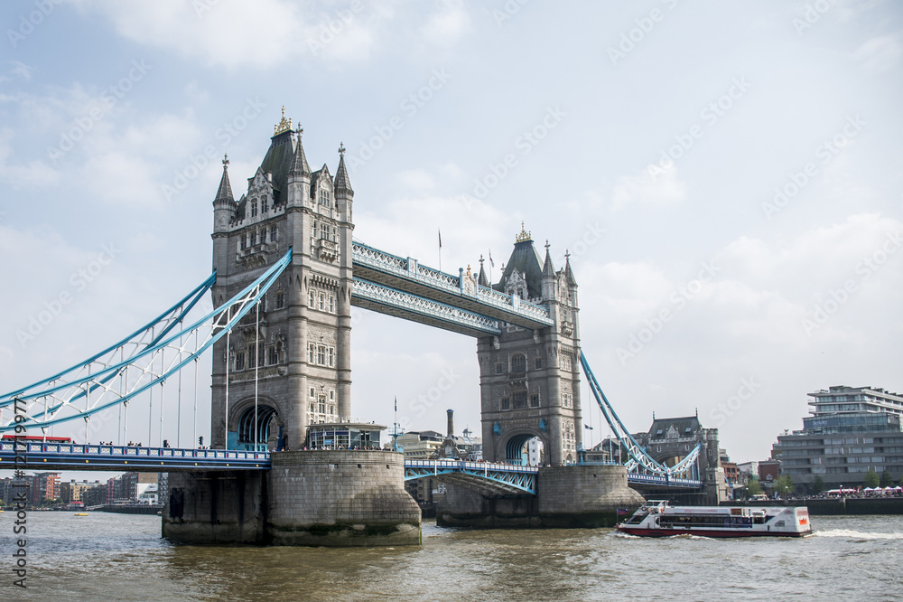Obraz premium London City historic big Tower bridge with boat
