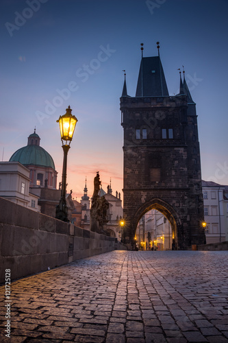 Photography Charles Bridge in sunrise