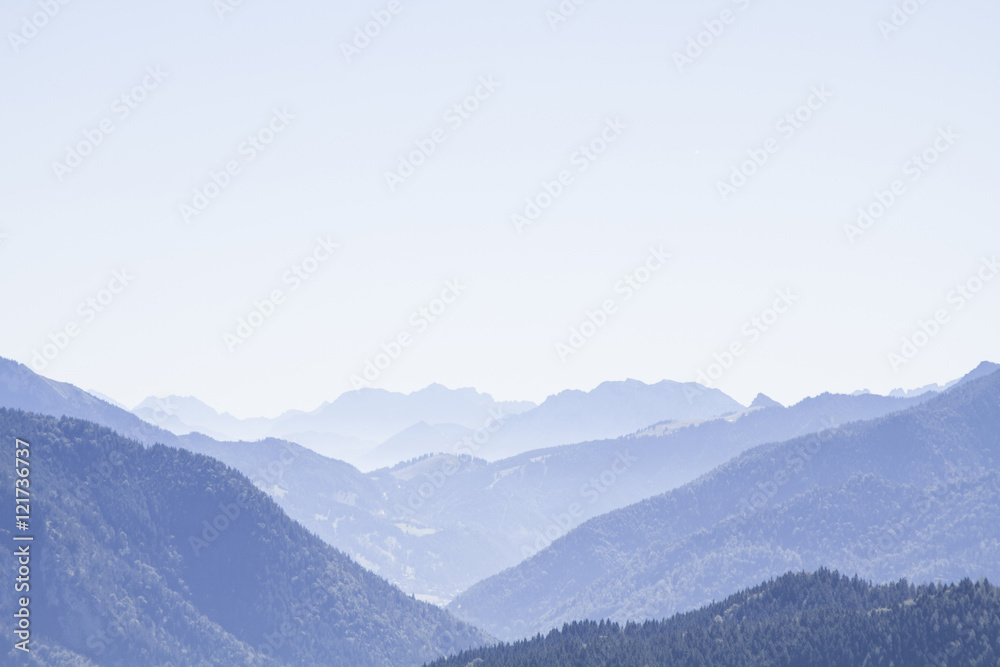 Kaisergebirge in blau