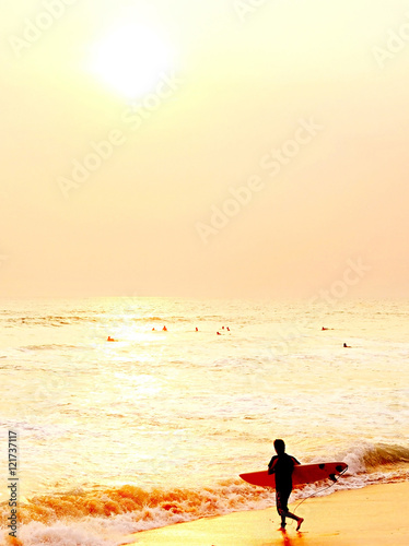 Surft on Sri Lanka beach